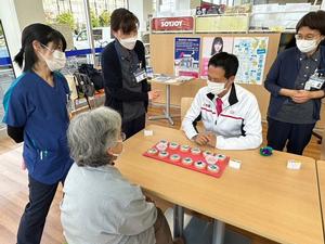 オレンジカフェ視察の様子